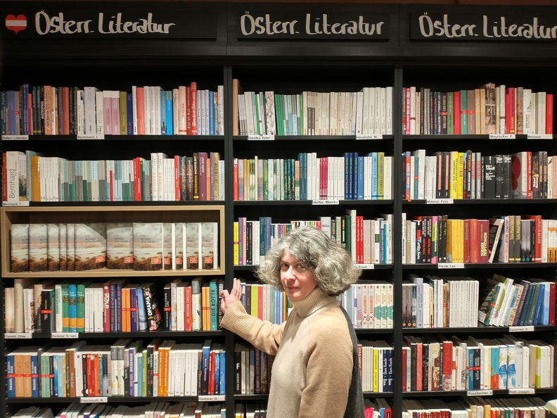 05_books.jpg
